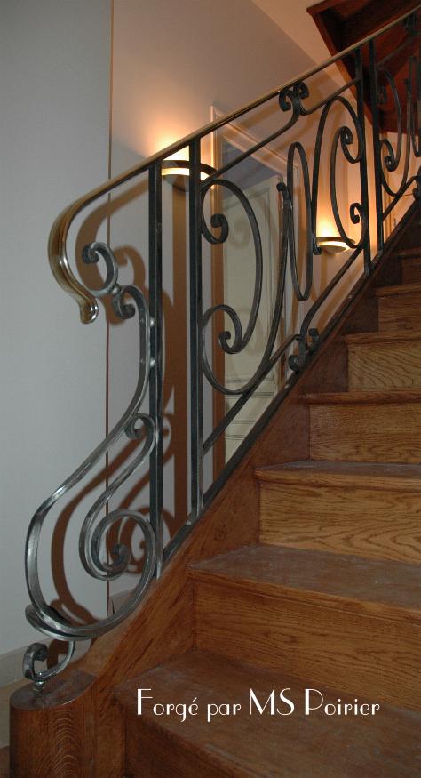 Rampe d'escalier fer forg&eacute; Henri III
